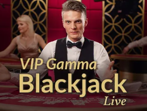 铃木彩艳：我想成为世界上最好的门将；世界杯是我的目标之一